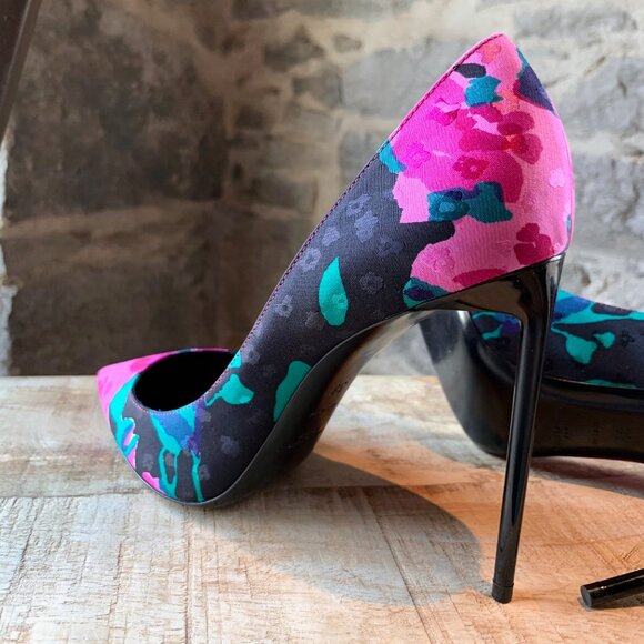 Saint Laurent Paris Fabric Flower Jacquard Pumps - Picture 10 of 11